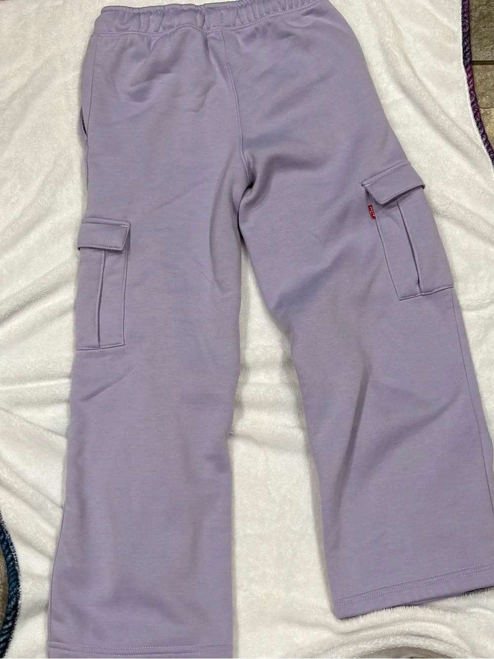 Levi’s Girls Lavender Fleece Cargo Sweatpants Size L (12–13)